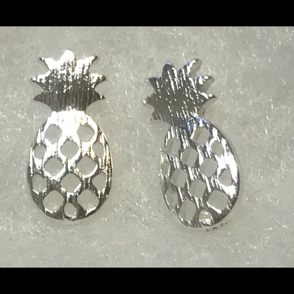 SHINY Oversized Pineapple Studs Silver Plated - Picture 1 of 2